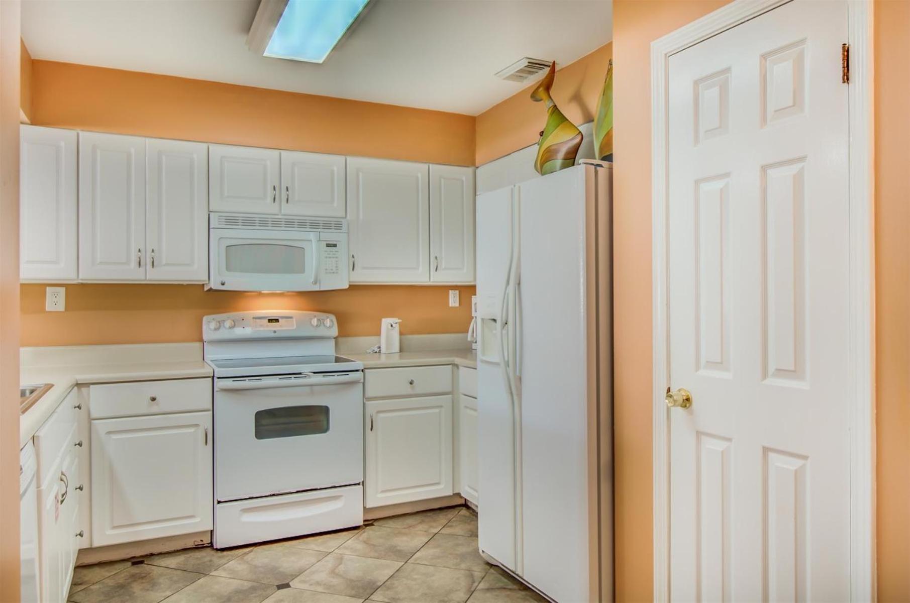 4 A, Three Bedroom Townhome デスティン エクステリア 写真
