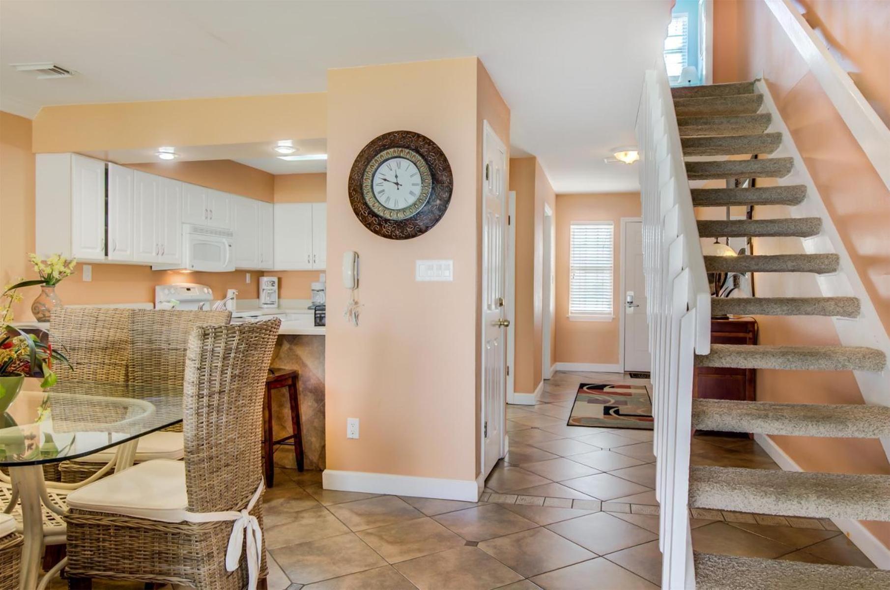 4 A, Three Bedroom Townhome デスティン エクステリア 写真