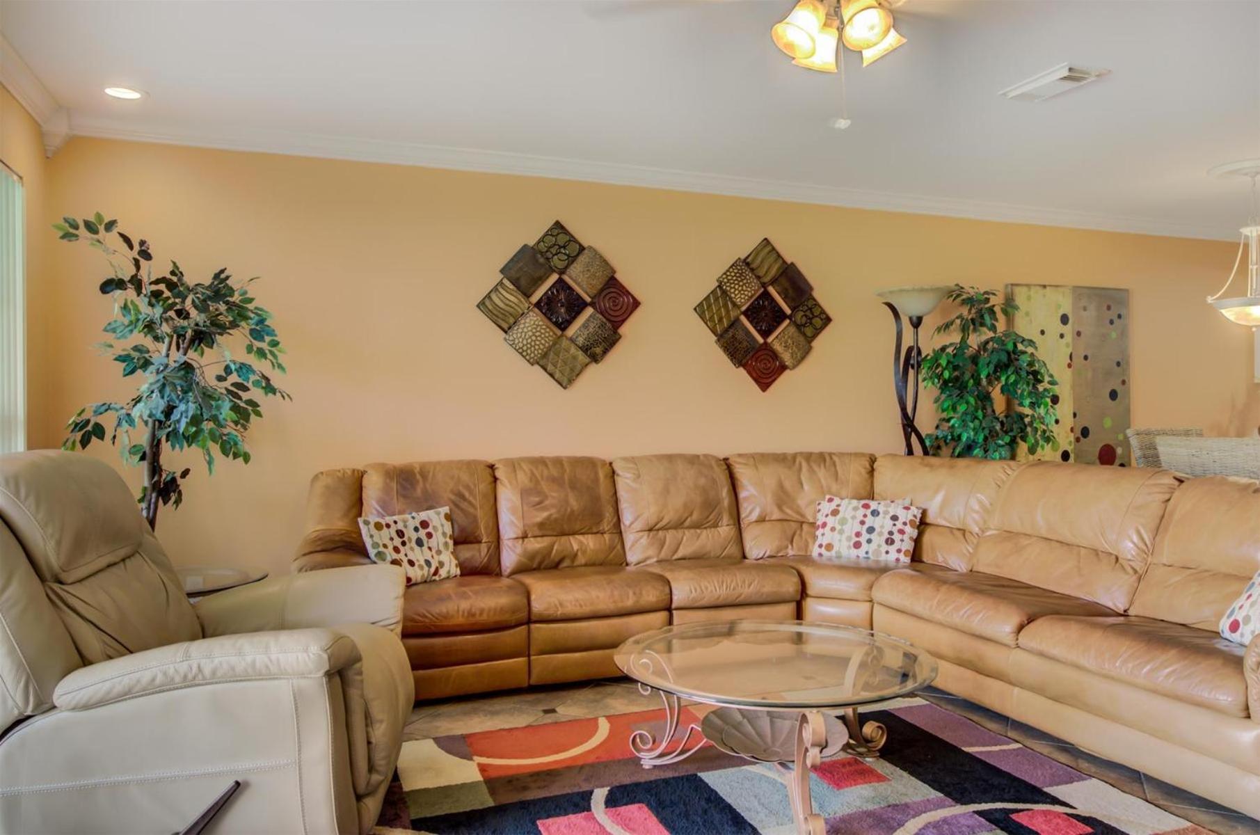 4 A, Three Bedroom Townhome デスティン エクステリア 写真